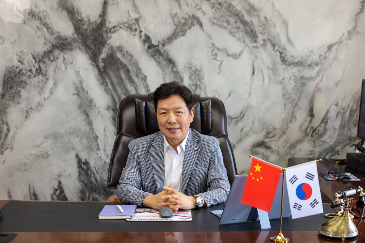General Director Jeon Gye-hong in his office at the Tianjin headquarters